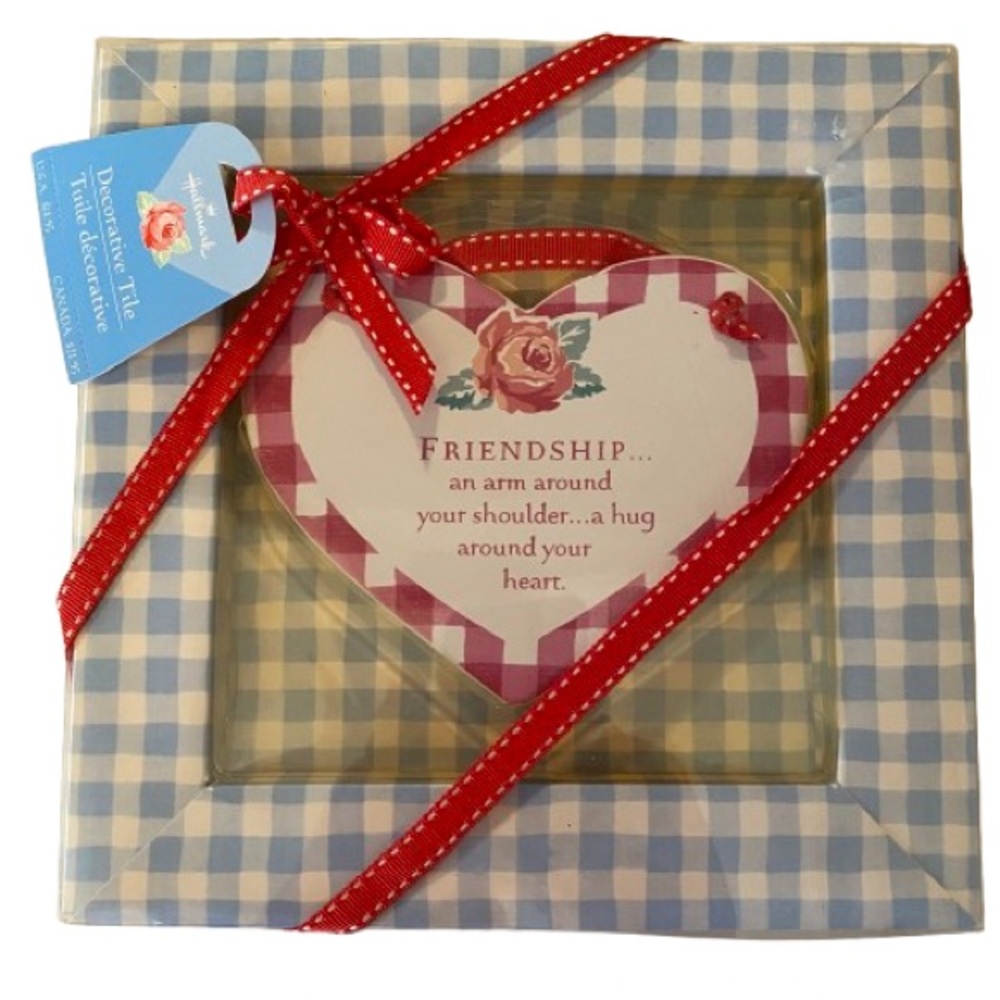 Vintage Hallmark Decorative Heart Shaped Tile 6” x 4.75” Friendship Quote NWT